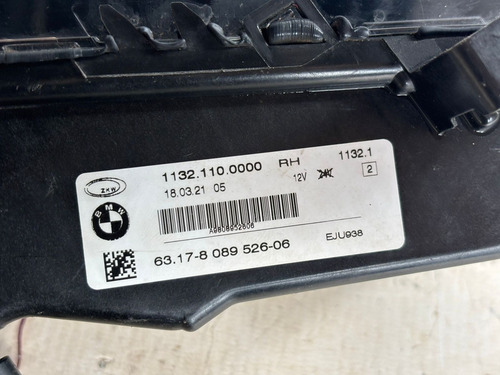 Farol Milha Led Lado Direito Bmw 320i 2022 Usado Com Detalhe Branco - Imagem 7