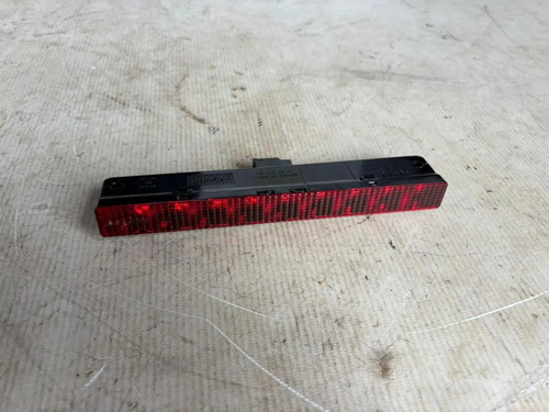 Break Light Luz Freio Ford Ka+ Sedan 2015 Usado Original - Imagem 4