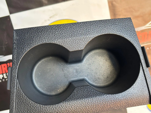 Porta Copos Do Console Central Vw Saveiro Cross 2020 Usado Preto - Imagem 6