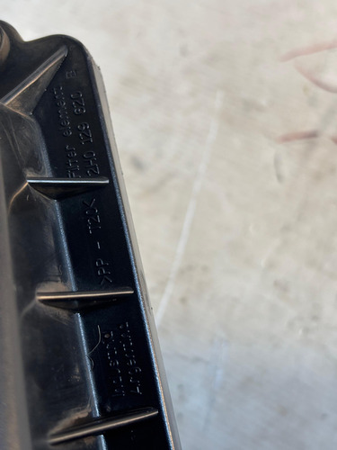 Caixa Filtro De Ar Volkswagen Amarok 2016 Usado Detalhe - Imagem 9