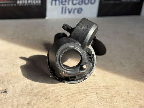 Tampa Portinhola Do Tanque Ford Ka+ 2015 Usado Original Preto - Imagem 5