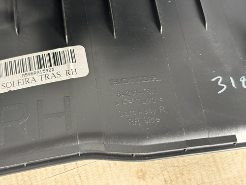 Soleira Porta Traseira Direita Honda Fit 2016 Original Usado Preto - Imagem 6