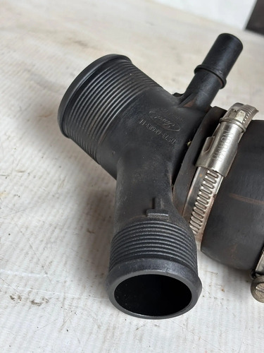 Flange Duto Intercooler Ford Fusion 2015 Original Usado Preto - Imagem 3