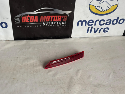 Refletor Olho Gato Traseiro Esq Audi Q3 2024 Usado Original Vermelho - Imagem 2