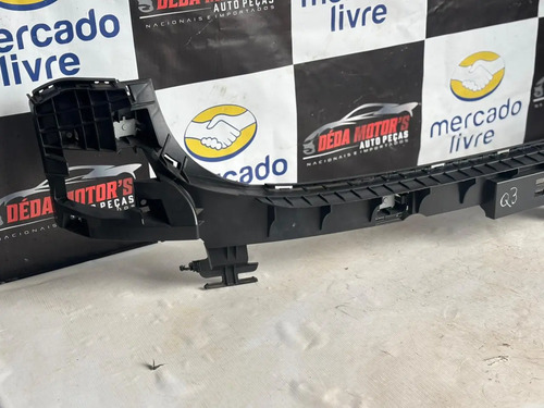 Suporte Parachoque Traseiro Audi Q3 2024 Usado Detalhes - Imagem 3