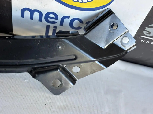 Suporte Farol Esquerdo Volkswagen Taos 2023 Original Usado - Imagem 4