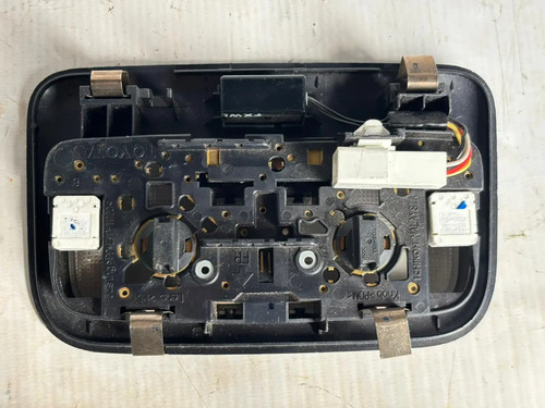 Luz Interna Teto Cortesia Toyota Corolla Cross 2022 Usado - Imagem 4