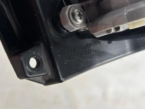 Farol De Milha Dianteiro Direito Corolla Cross 2022 Usado Água - Imagem 6