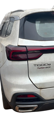 Lanterna Esquerda Chery Tiggo 8 Turbo Gdi 2024 Usado Esquerdo/motorista Vermelho