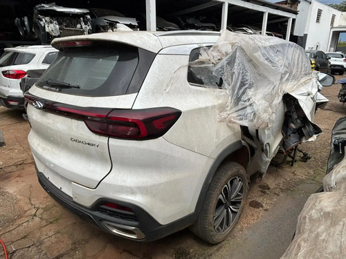 Lanterna Esquerda Chery Tiggo 8 Turbo Gdi 2024 Usado Esquerdo/motorista Vermelho - Imagem 3