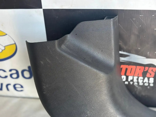 Soleira Interna Inferior Dianteira Direit Ford Ka 2015 Usado Preto - Imagem 4