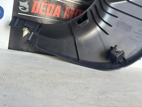 Soleira Interna Inferior Dianteira Direit Ford Ka 2015 Usado Preto - Imagem 6
