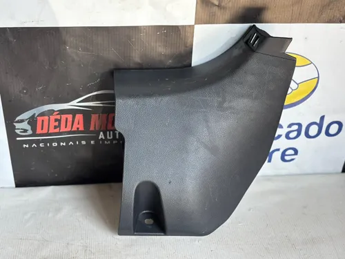 Soleira Porta Dianteira Direita Toyota Corolla 2023 Usado Preto - Imagem 2