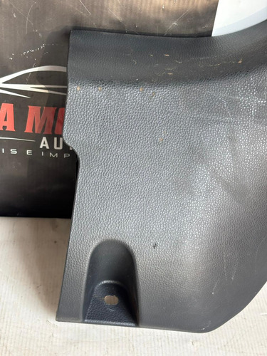 Soleira Porta Dianteira Direita Toyota Corolla 2023 Usado Preto - Imagem 3