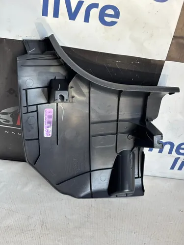 Soleira Porta Dianteira Direita Toyota Corolla 2023 Usado Preto - Imagem 5