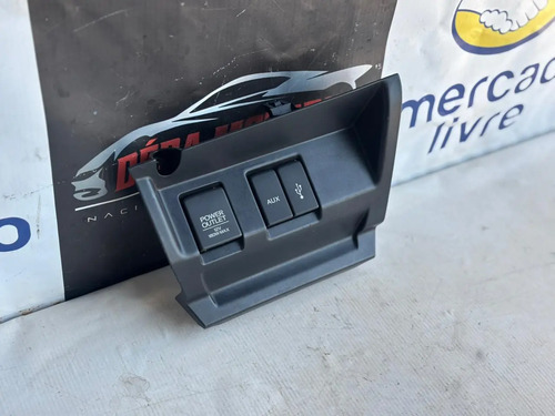 Moldura Entrada Usb/aux Honda Fit 2017 Usado Preto - Imagem 2