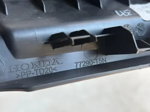 Moldura Entrada Usb/aux Honda Fit 2017 Usado Preto - Imagem 5