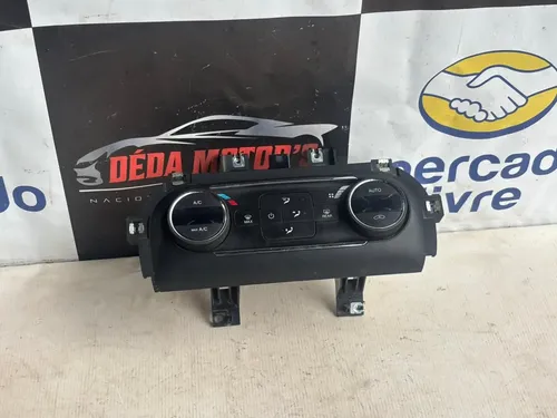 Comando Ar Digital Fiat Cronos 2019 Detalhe Usado - Imagem 2