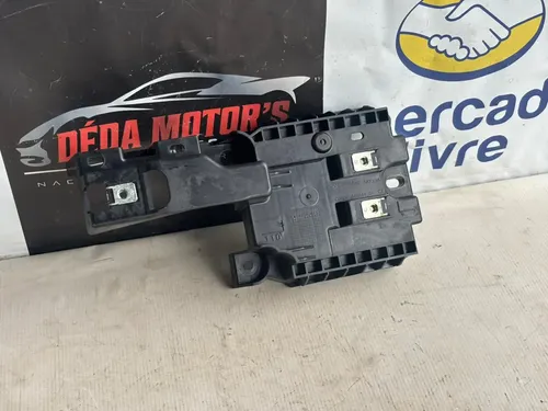 Suporte Do Console Central Peugeot 208 2022 Usado - Imagem 2