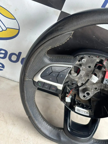 Volante De Direção Com Comandos Fiat Cronos 2019 Usado Preto - Imagem 3