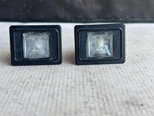 Par Luz Da Placa Mercedes Glb 200 2020 Usado - Imagem 3