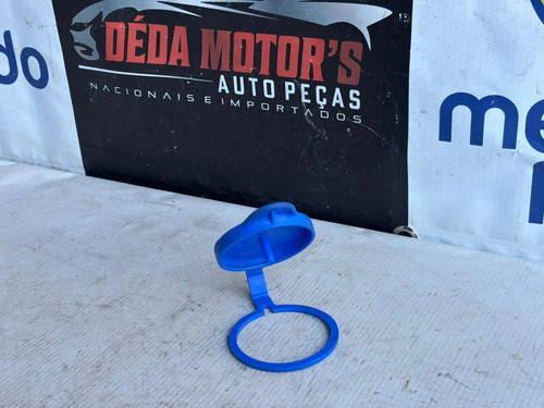 Tampa Reservatório D'água Parabrisa Ford Ka 2019 Usado Azul - Imagem 2