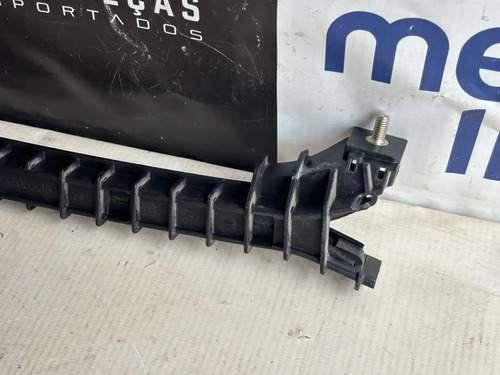 Canaleta Vidro Porta Lado Dir Tras Fiat Fastback 2023 Usado - Imagem 4