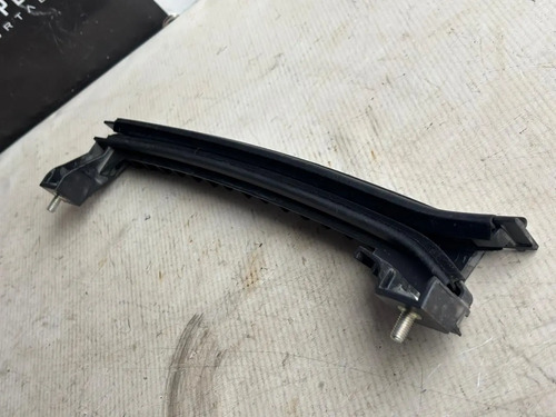 Canaleta Vidro Porta Lado Dir Tras Fiat Fastback 2023 Usado - Imagem 6