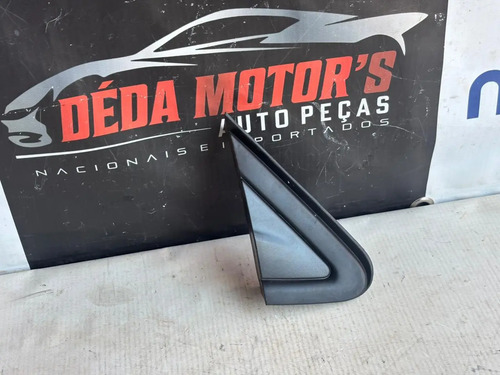 Moldura Paralama Retrovisor Direito Vw Nivus 2025 Usado Preto - Imagem 2