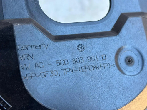 Tampa Acabamento Bomba De Combustivel Vw Nivus 2025 Usado Preto - Imagem 4