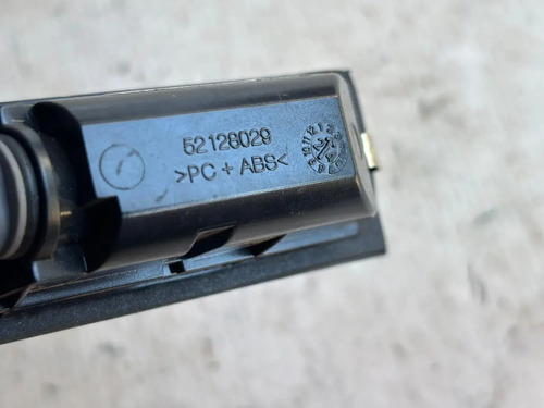 Lanterna Luz De Placa Fiat Fastback 2023 Usado - Imagem 6