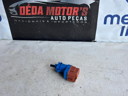 Interruptor Pedal De Freio Fiat Fastback 2023 Usado - Imagem 2