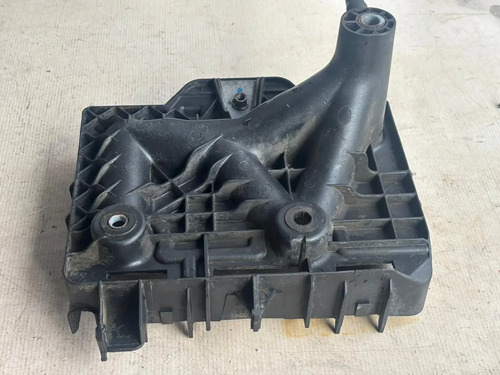 Suporte Caixa Bateria Volkswagen Spacefox 2008 Usado - Imagem 3