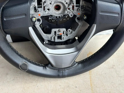 Volante Direção Toyota Etios 2018 Com Detalhe Usado Preto - Imagem 4