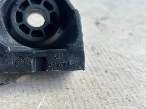 Coxim Isolador Superior Radiador Tracker 2024 Usado - Imagem 5