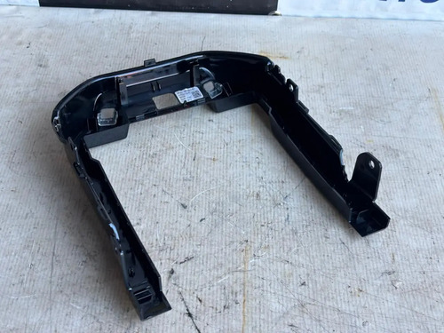Moldura Apoio Braço Console Range Rover Sport V6 2014 Usado Preto - Imagem 5