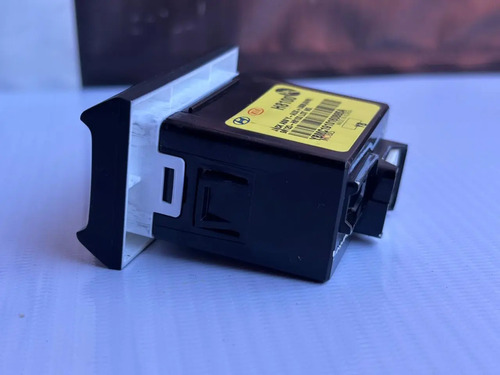 Entrada Usb Aux Console Central Kia Rio Ex 2021 - Imagem 6