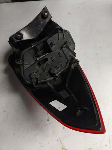Lanterna Traseira Direita Ford Ka Sedan 15/18 C/detalhe Direito/passageiro Vermelho - Imagem 5