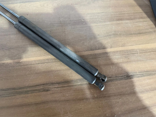 Par Amortecedor Porta Malas Peugeot 206 207 Hatch - Imagem 4
