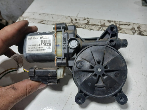 Motor Máquina Vidro Elétrico Diante Esquerdo Gm Onix 20 A 24