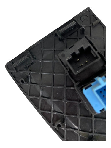 Botao Pisca Alerta C\ Moldura Vw Polo Nivus Virtus 200953509 Preto - Imagem 7