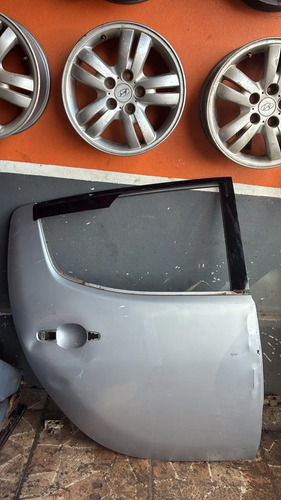 Porta Traseira Direita L200 Triton 2008 A 2015 Usada Orig Traseira Direito Prata
