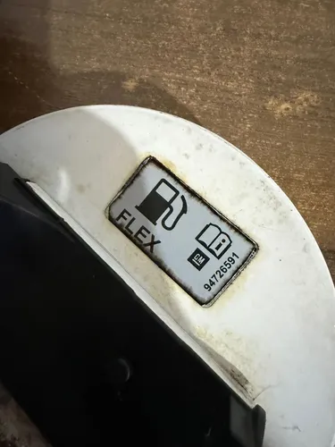 Portinhola Tanque Chevrolet Onix Prisma Até 2019 94749380 Branco 2015 - Imagem 4