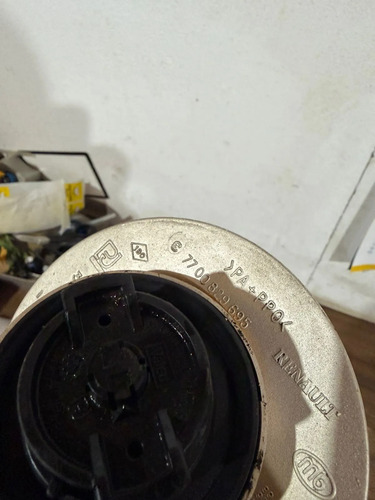 Tampa Portinhola Tanque Clio Argentino 1996 Até 1998 Dourado-escuro 1997 - Imagem 4