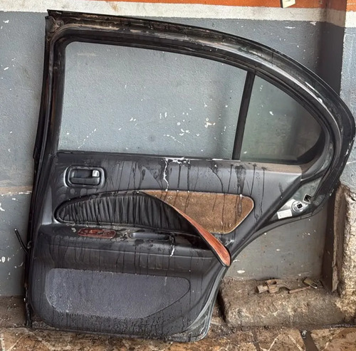 Porta Traseira Direita Nissan Maxima 1996 Original Traseira Verde - Imagem 3