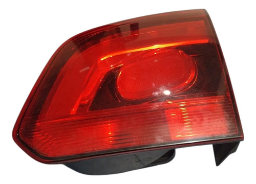 Lanterna Tampa Traseira Direita Valeo Spacefox 2010/14 Direito/passageiro Vermelho