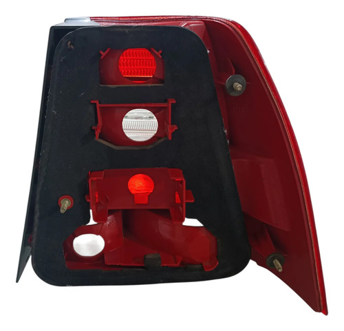 Lanterna Traseira Esquerda Vw Bora 1999 A 2005 1j5945095 Esquerdo/motorista Vermelho - Imagem 9