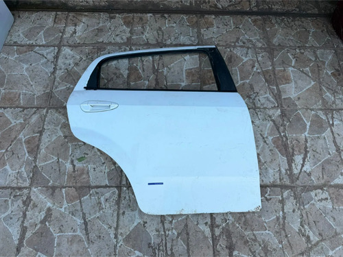 Porta Traseira Direita Fiat Punto 2008 Até 2017 Original Traseira Direita Branco