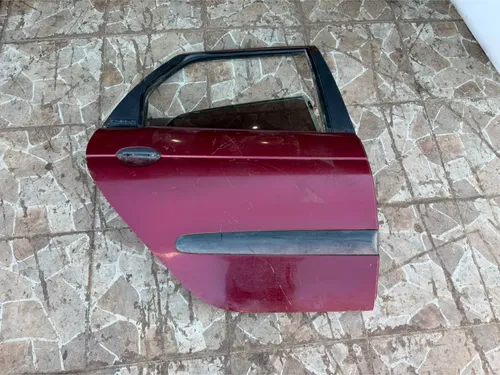 Porta Traseira Direita Renault Scenic 2001 Até 2006 Traseira Direita Vermelho