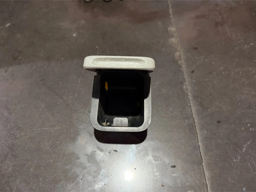 Cinzeiro Console Central Renault Clio 2000 Até 2012 - Imagem 2